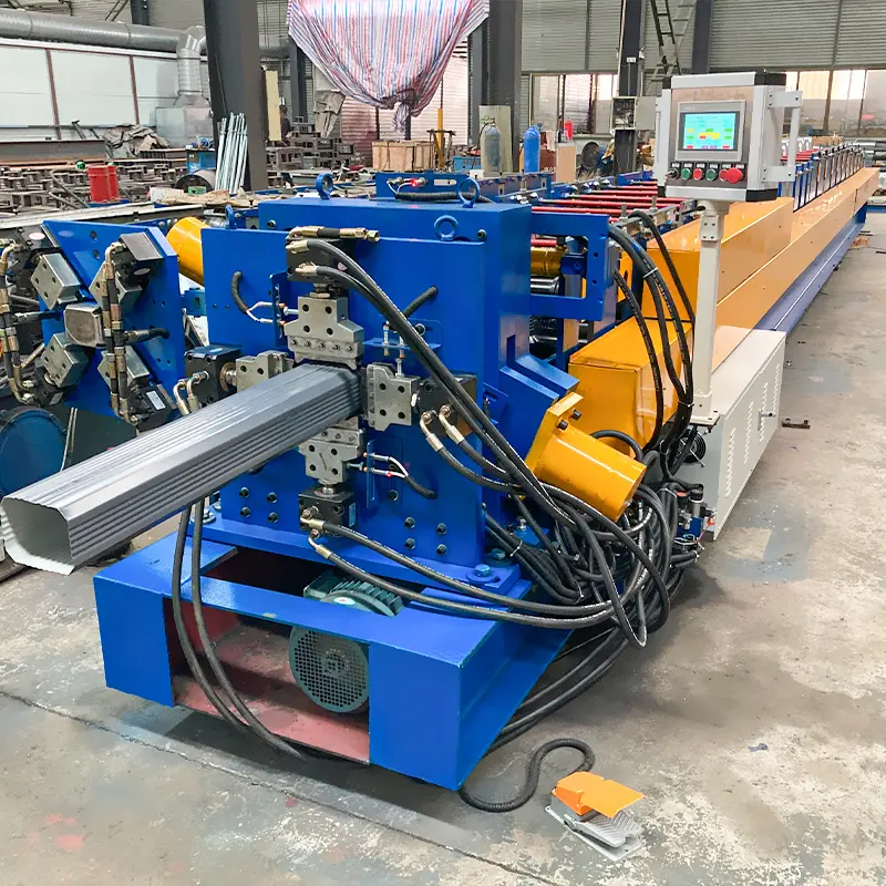 square pipe roll forming machine