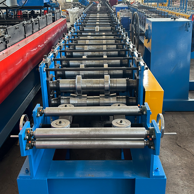 steel sheet roll forming machine