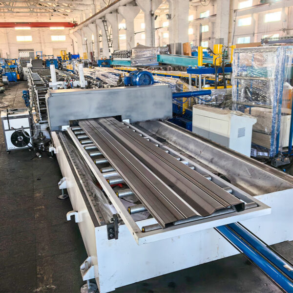 Carriage Board Roll Forming Machine 02